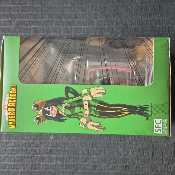 Green Action Figures and Playsets - Picture 3 of 9